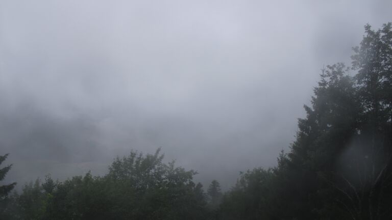Dieses Bild zeigt eine Webcam-Aufnahme vom Achertal, aufgenommen am Montag, den 29.06.2026 um 06:20 Uhr. Die Temperatur betrug 17.8°C.