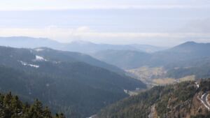 Dieses Bild zeigt eine Webcam-Aufnahme vom Achertal, aufgenommen am Samstag, den 31.01.2026 um 14:20 Uhr. Die Temperatur betrug 6.5°C.