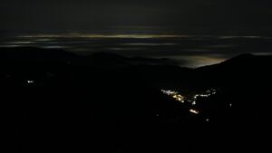 Dieses Bild zeigt eine Webcam-Aufnahme vom Achertal, aufgenommen am Mittwoch, den 21.01.2026 um 04:30 Uhr. Die Temperatur betrug 6.1°C.