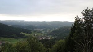 Dieses Bild zeigt eine Webcam-Aufnahme vom Achertal, aufgenommen am Freitag, den 18.09.2026 um 09:20 Uhr. Die Temperatur betrug 12.5°C.
