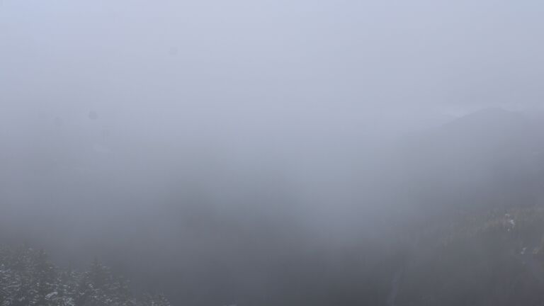 Dieses Bild zeigt eine Webcam-Aufnahme vom Achertal, aufgenommen am Montag, den 02.02.2026 um 12:40 Uhr. Die Temperatur betrug 2.8°C.