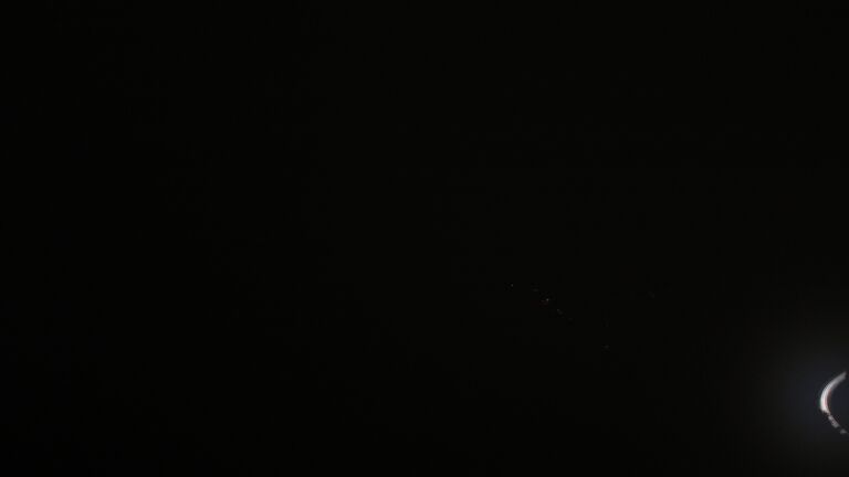 Dieses Bild zeigt eine Webcam-Aufnahme vom Achertal, aufgenommen am Sonntag, den 08.06.2025 um 01:30 Uhr. Die Temperatur betrug 10.2°C.