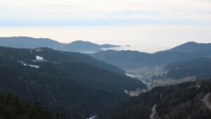 Dieses Bild zeigt eine Webcam-Aufnahme vom Achertal, aufgenommen am Donnerstag, den 22.01.2026 um 16:50 Uhr. Die Temperatur betrug 4.4°C.