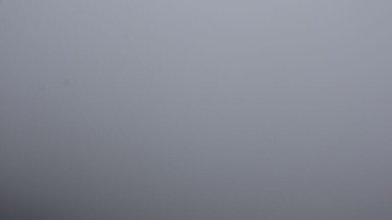 Dieses Bild zeigt eine Webcam-Aufnahme vom Achertal, aufgenommen am Sonntag, den 21.09.2025 um 12:50 Uhr. Die Temperatur betrug 12.8°C.