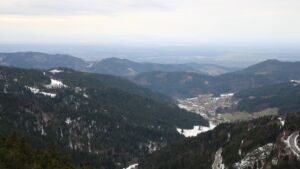 Dieses Bild zeigt eine Webcam-Aufnahme vom Achertal, aufgenommen am Mittwoch, den 14.01.2026 um 09:50 Uhr. Die Temperatur betrug 4.7°C.