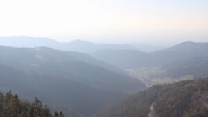 Dieses Bild zeigt eine Webcam-Aufnahme vom Achertal, aufgenommen am Mittwoch, den 04.03.2026 um 16:40 Uhr. Die Temperatur betrug 9°C.