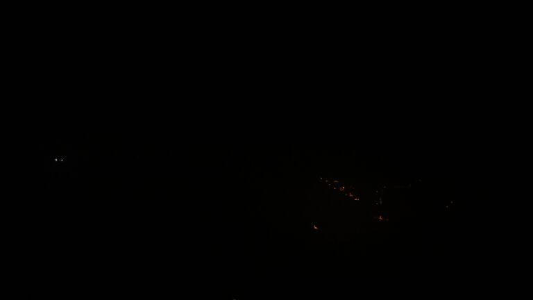 Dieses Bild zeigt eine Webcam-Aufnahme vom Achertal, aufgenommen am Donnerstag, den 25.12.2025 um 01:30 Uhr. Die Temperatur betrug -5.4°C.