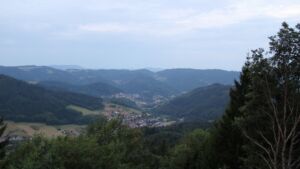 Dieses Bild zeigt eine Webcam-Aufnahme vom Achertal, aufgenommen am Montag, den 03.08.2026 um 06:00 Uhr. Die Temperatur betrug 25.5°C.