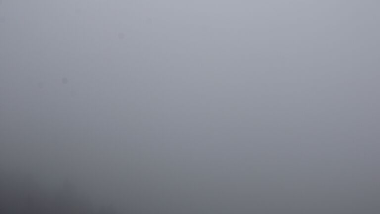 Dieses Bild zeigt eine Webcam-Aufnahme vom Achertal, aufgenommen am Montag, den 13.04.2026 um 09:40 Uhr. Die Temperatur betrug 4°C.