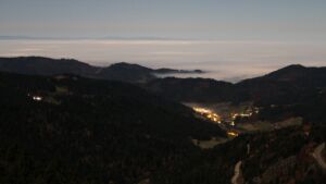 Dieses Bild zeigt eine Webcam-Aufnahme vom Achertal, aufgenommen am Samstag, den 08.11.2025 um 02:00 Uhr. Die Temperatur betrug 7.2°C.