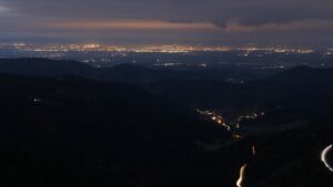 Dieses Bild zeigt eine Webcam-Aufnahme vom Achertal, aufgenommen am Samstag, den 18.10.2025 um 07:10 Uhr. Die Temperatur betrug 4.8°C.