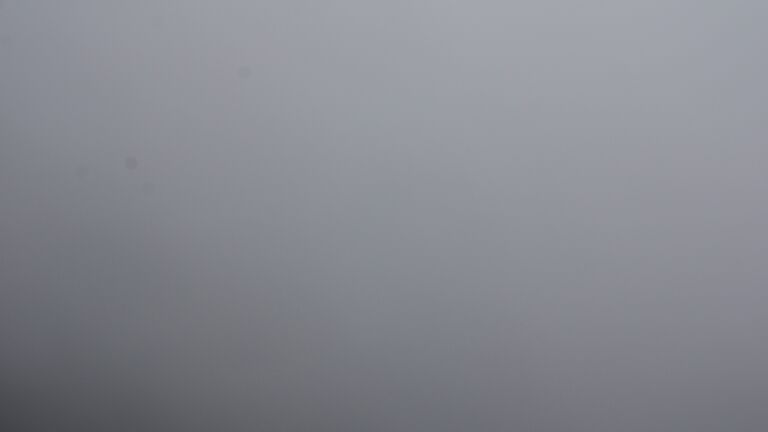 Dieses Bild zeigt eine Webcam-Aufnahme vom Achertal, aufgenommen am Sonntag, den 14.09.2025 um 13:10 Uhr. Die Temperatur betrug 9.6°C.