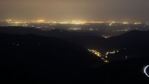 Dieses Bild zeigt eine Webcam-Aufnahme vom Achertal, aufgenommen am Mittwoch, den 02.07.2025 um 23:10 Uhr. Die Temperatur betrug 19.8°C.