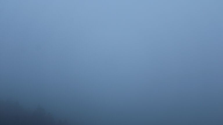 Dieses Bild zeigt eine Webcam-Aufnahme vom Achertal, aufgenommen am Dienstag, den 21.10.2025 um 08:00 Uhr. Die Temperatur betrug 7.2°C.