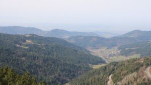 Dieses Bild zeigt eine Webcam-Aufnahme vom Achertal, aufgenommen am Freitag, den 06.03.2026 um 11:30 Uhr. Die Temperatur betrug 19°C.