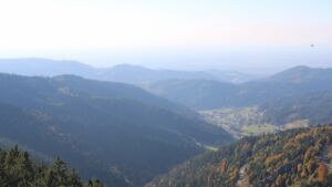 Dieses Bild zeigt eine Webcam-Aufnahme vom Achertal, aufgenommen am Dienstag, den 14.10.2025 um 16:10 Uhr. Die Temperatur betrug 11.3°C.
