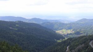Dieses Bild zeigt eine Webcam-Aufnahme vom Achertal, aufgenommen am Dienstag, den 16.09.2025 um 14:30 Uhr. Die Temperatur betrug 9.9°C.