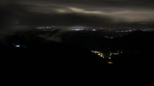 Dieses Bild zeigt eine Webcam-Aufnahme vom Achertal, aufgenommen am Sonntag, den 02.11.2025 um 05:50 Uhr. Die Temperatur betrug 6.1°C.