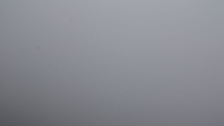 Dieses Bild zeigt eine Webcam-Aufnahme vom Achertal, aufgenommen am Donnerstag, den 30.10.2025 um 11:30 Uhr. Die Temperatur betrug 4.9°C.