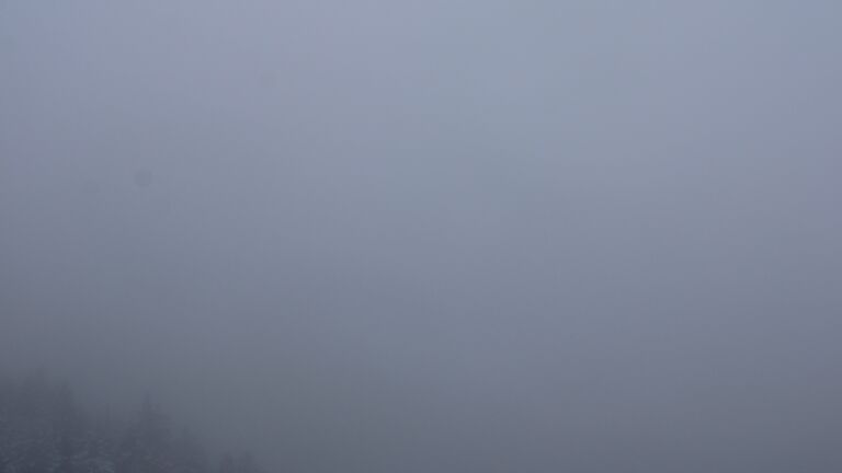 Dieses Bild zeigt eine Webcam-Aufnahme vom Achertal, aufgenommen am Montag, den 24.11.2025 um 13:40 Uhr. Die Temperatur betrug 0.2°C.