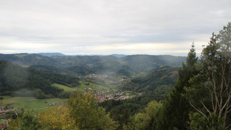 Dieses Bild zeigt eine Webcam-Aufnahme vom Achertal, aufgenommen am Freitag, den 23.10.2026 um 09:40 Uhr. Die Temperatur betrug 10.4°C.