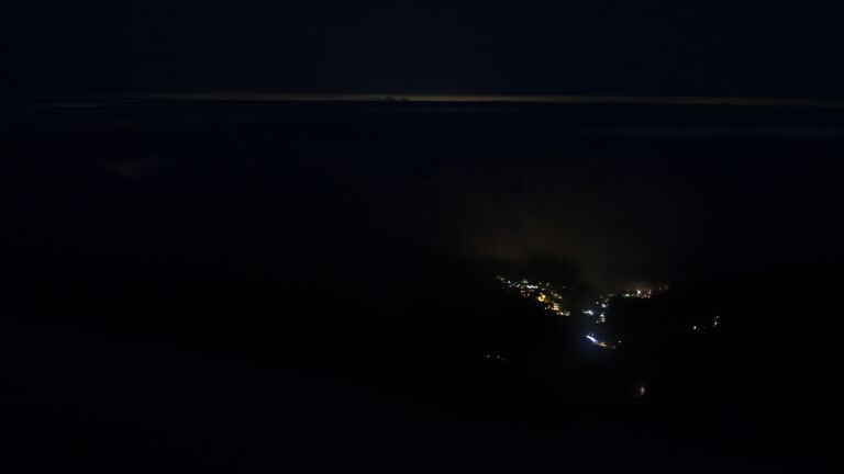 Dieses Bild zeigt eine Webcam-Aufnahme vom Achertal, aufgenommen am Dienstag, den 23.12.2025 um 07:00 Uhr. Die Temperatur betrug 2.1°C.