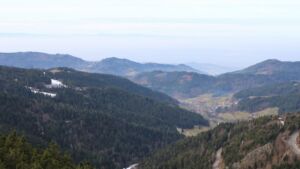 Dieses Bild zeigt eine Webcam-Aufnahme vom Achertal, aufgenommen am Samstag, den 17.01.2026 um 12:20 Uhr. Die Temperatur betrug 7.6°C.