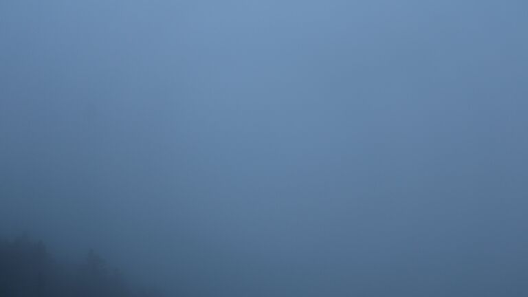 Dieses Bild zeigt eine Webcam-Aufnahme vom Achertal, aufgenommen am Donnerstag, den 05.06.2025 um 05:30 Uhr. Die Temperatur betrug 9.2°C.