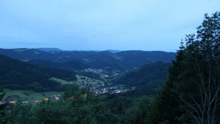 Dieses Bild zeigt eine Webcam-Aufnahme vom Achertal, aufgenommen am Mittwoch, den 10.06.2026 um 04:50 Uhr. Die Temperatur betrug 9.7°C.