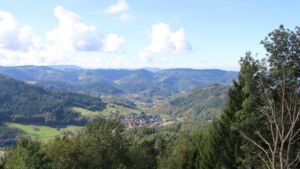 Dieses Bild zeigt eine Webcam-Aufnahme vom Achertal, aufgenommen am Montag, den 14.09.2026 um 11:10 Uhr. Die Temperatur betrug 21.6°C.