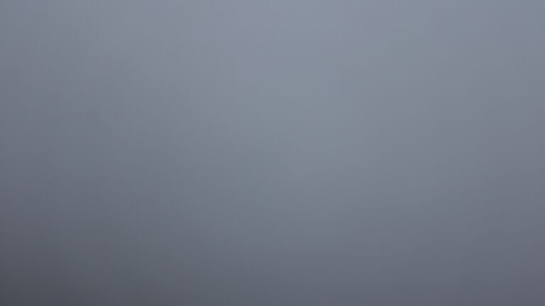 Dieses Bild zeigt eine Webcam-Aufnahme vom Achertal, aufgenommen am Montag, den 27.10.2025 um 15:10 Uhr. Die Temperatur betrug 2.8°C.