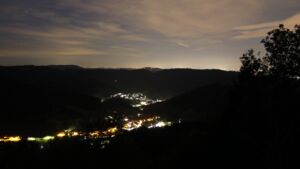 Dieses Bild zeigt eine Webcam-Aufnahme vom Achertal, aufgenommen am Sonntag, den 20.09.2026 um 05:50 Uhr. Die Temperatur betrug 15.2°C.
