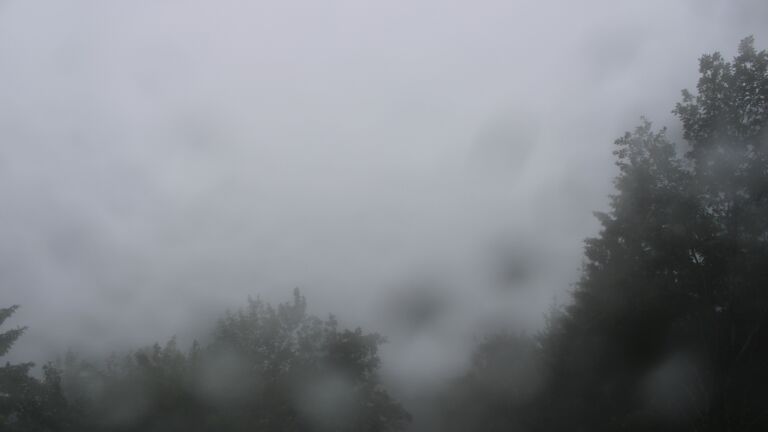 Dieses Bild zeigt eine Webcam-Aufnahme vom Achertal, aufgenommen am Freitag, den 12.06.2026 um 16:40 Uhr. Die Temperatur betrug 12°C.