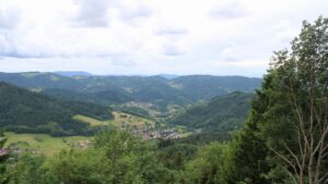Dieses Bild zeigt eine Webcam-Aufnahme vom Achertal, aufgenommen am Mittwoch, den 10.06.2026 um 11:50 Uhr. Die Temperatur betrug 15.1°C.