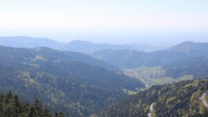 Dieses Bild zeigt eine Webcam-Aufnahme vom Achertal, aufgenommen am Mittwoch, den 22.04.2026 um 16:30 Uhr. Die Temperatur betrug 9.2°C.