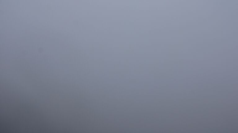 Dieses Bild zeigt eine Webcam-Aufnahme vom Achertal, aufgenommen am Montag, den 12.01.2026 um 13:30 Uhr. Die Temperatur betrug 2.6°C.