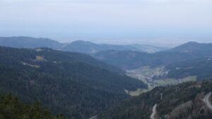 Dieses Bild zeigt eine Webcam-Aufnahme vom Achertal, aufgenommen am Mittwoch, den 10.12.2025 um 08:20 Uhr. Die Temperatur betrug 6.6°C.