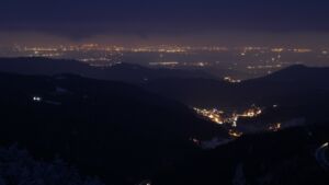 Dieses Bild zeigt eine Webcam-Aufnahme vom Achertal, aufgenommen am Mittwoch, den 24.12.2025 um 17:30 Uhr. Die Temperatur betrug -5.8°C.