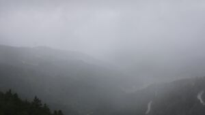 Dieses Bild zeigt eine Webcam-Aufnahme vom Achertal, aufgenommen am Montag, den 15.09.2025 um 12:00 Uhr. Die Temperatur betrug 13.9°C.