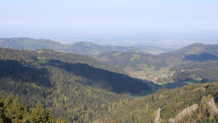 Dieses Bild zeigt eine Webcam-Aufnahme vom Achertal, aufgenommen am Montag, den 20.04.2026 um 08:50 Uhr. Die Temperatur betrug 10.7°C.