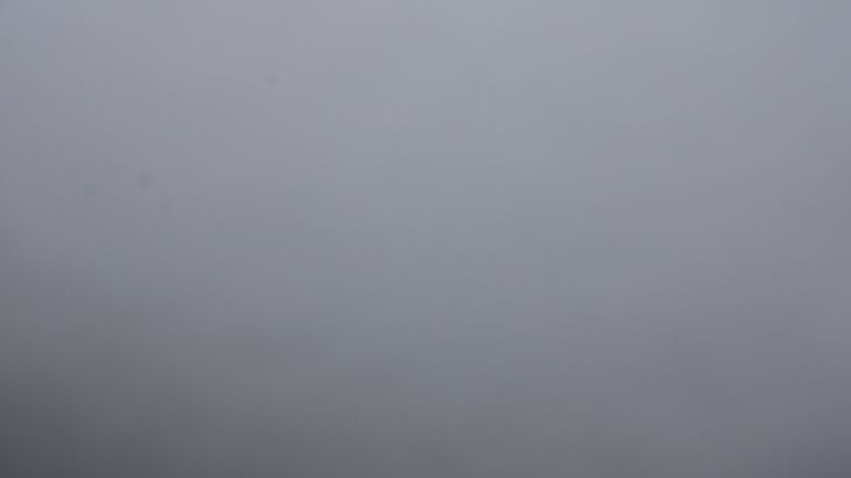 Dieses Bild zeigt eine Webcam-Aufnahme vom Achertal, aufgenommen am Freitag, den 28.11.2025 um 12:20 Uhr. Die Temperatur betrug 2.9°C.