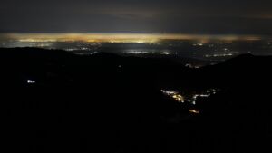 Dieses Bild zeigt eine Webcam-Aufnahme vom Achertal, aufgenommen am Sonntag, den 23.11.2025 um 03:00 Uhr. Die Temperatur betrug -4.1°C.