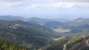 Dieses Bild zeigt eine Webcam-Aufnahme vom Achertal, aufgenommen am Donnerstag, den 12.03.2026 um 11:30 Uhr. Die Temperatur betrug 3.9°C.