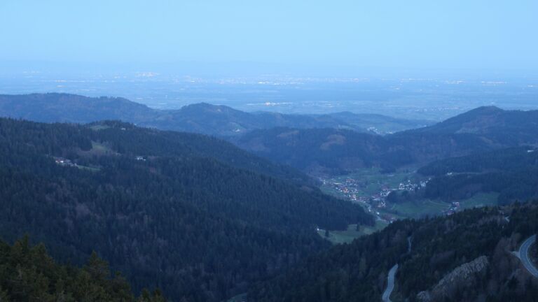 Dieses Bild zeigt eine Webcam-Aufnahme vom Achertal, aufgenommen am Donnerstag, den 09.04.2026 um 06:30 Uhr. Die Temperatur betrug 11.4°C.