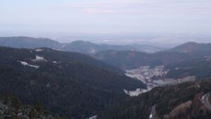 Dieses Bild zeigt eine Webcam-Aufnahme vom Achertal, aufgenommen am Mittwoch, den 19.11.2025 um 07:20 Uhr. Die Temperatur betrug -3.2°C.