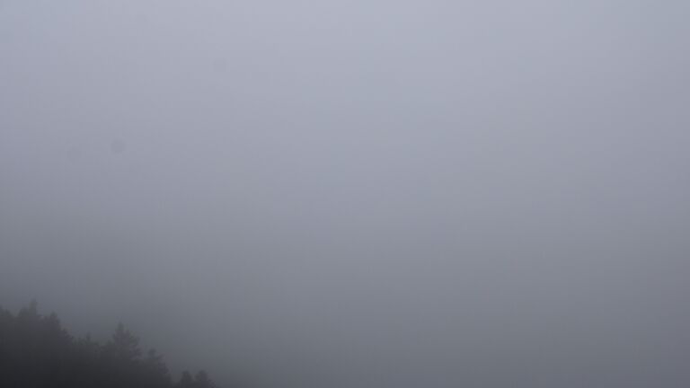 Dieses Bild zeigt eine Webcam-Aufnahme vom Achertal, aufgenommen am Dienstag, den 21.10.2025 um 14:10 Uhr. Die Temperatur betrug 7.6°C.