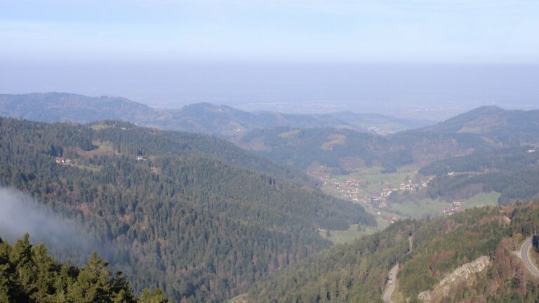 Dieses Bild zeigt eine Webcam-Aufnahme vom Achertal, aufgenommen am Samstag, den 11.04.2026 um 09:10 Uhr. Die Temperatur betrug 10.6°C.