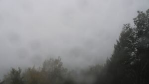 Dieses Bild zeigt eine Webcam-Aufnahme vom Achertal, aufgenommen am Mittwoch, den 28.10.2026 um 08:20 Uhr. Die Temperatur betrug 7.3°C.
