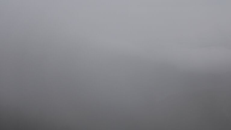 Dieses Bild zeigt eine Webcam-Aufnahme vom Achertal, aufgenommen am Sonntag, den 04.05.2025 um 07:20 Uhr. Die Temperatur betrug 5.1°C.