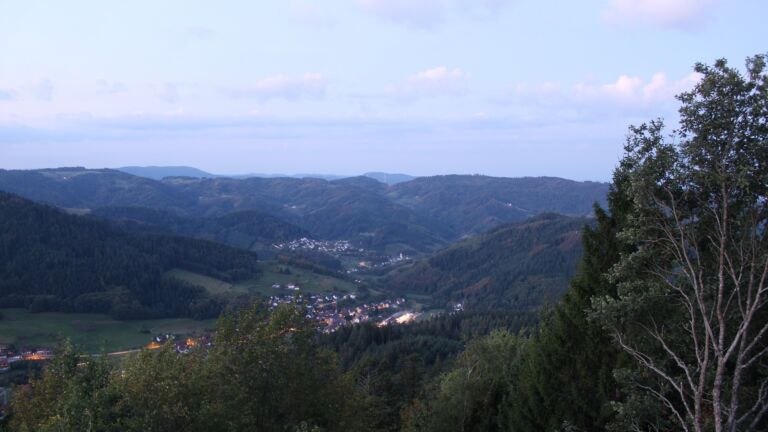 Dieses Bild zeigt eine Webcam-Aufnahme vom Achertal, aufgenommen am Mittwoch, den 07.10.2026 um 07:10 Uhr. Die Temperatur betrug 16°C.